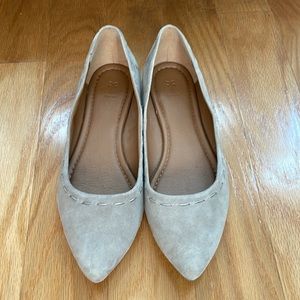 FRYE Kiki Stitch Ballet size 7.5 taupe suede